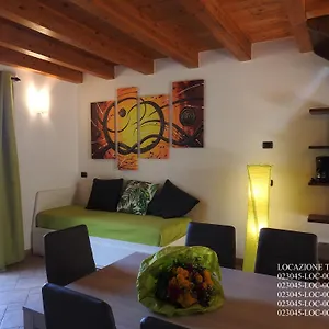  Appartement Tasel With Heated Pool Italië